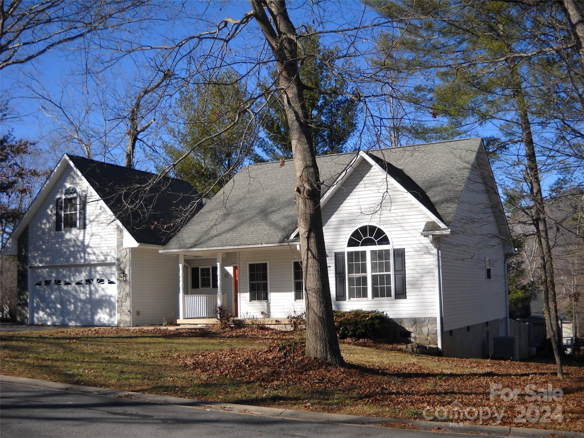 Property image 1 at 12 Helen Holcombe Way, Candler, NC 28715