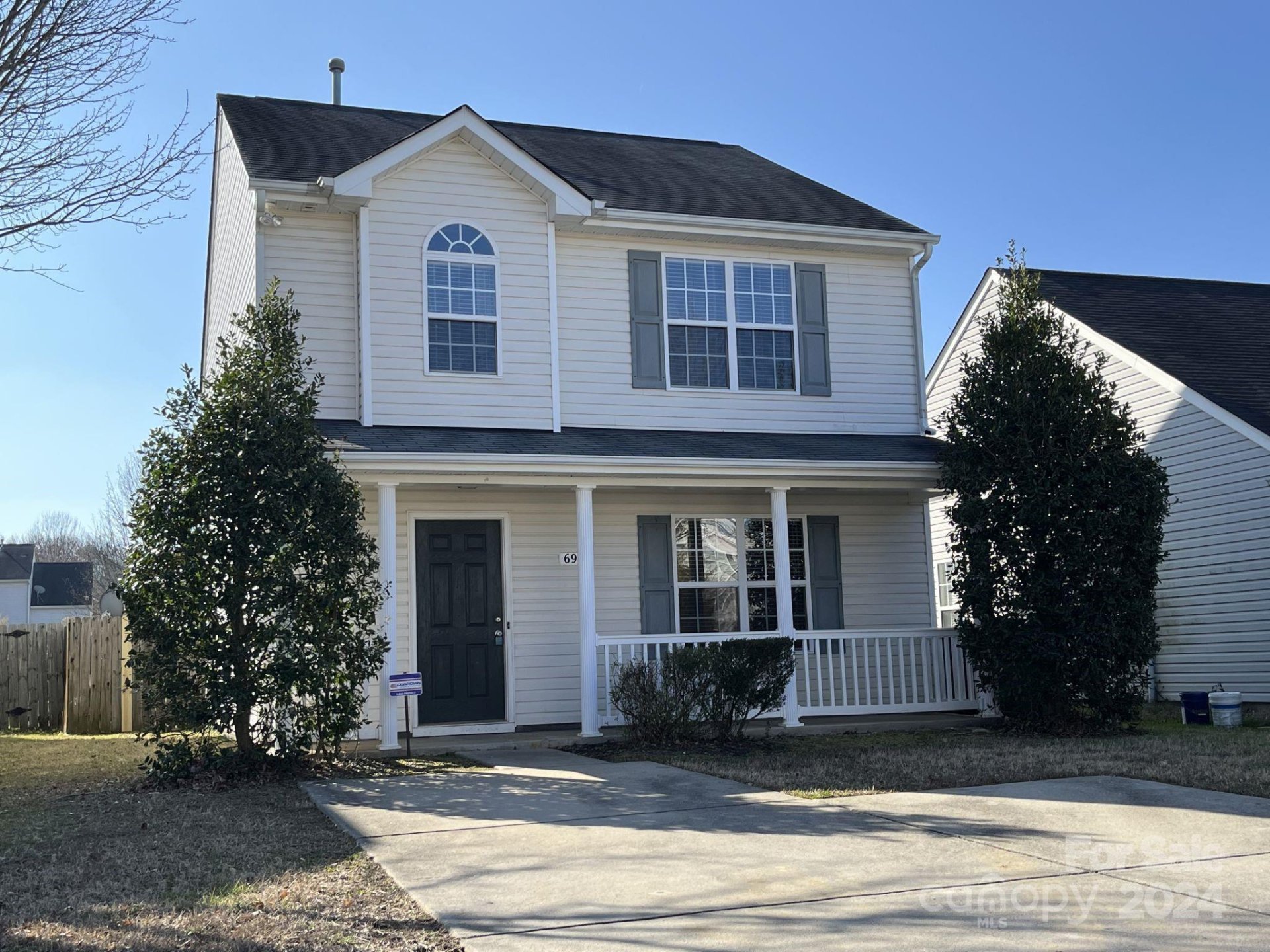 Property image 1 at 6914 Maddox Court, Charlotte, NC 28269