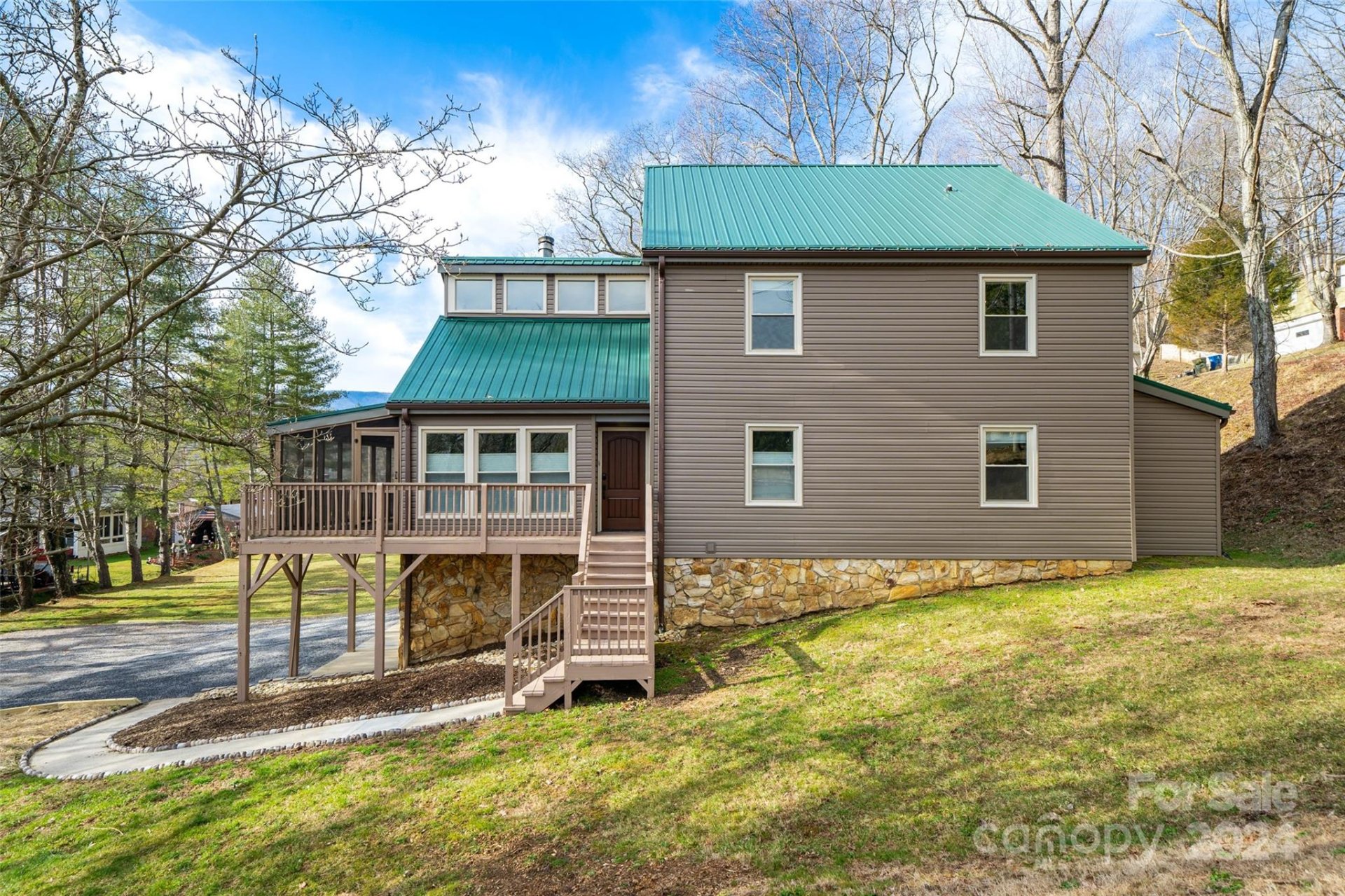 Property image 2 at 85 Blink Bonny Drive, Waynesville, NC 28786