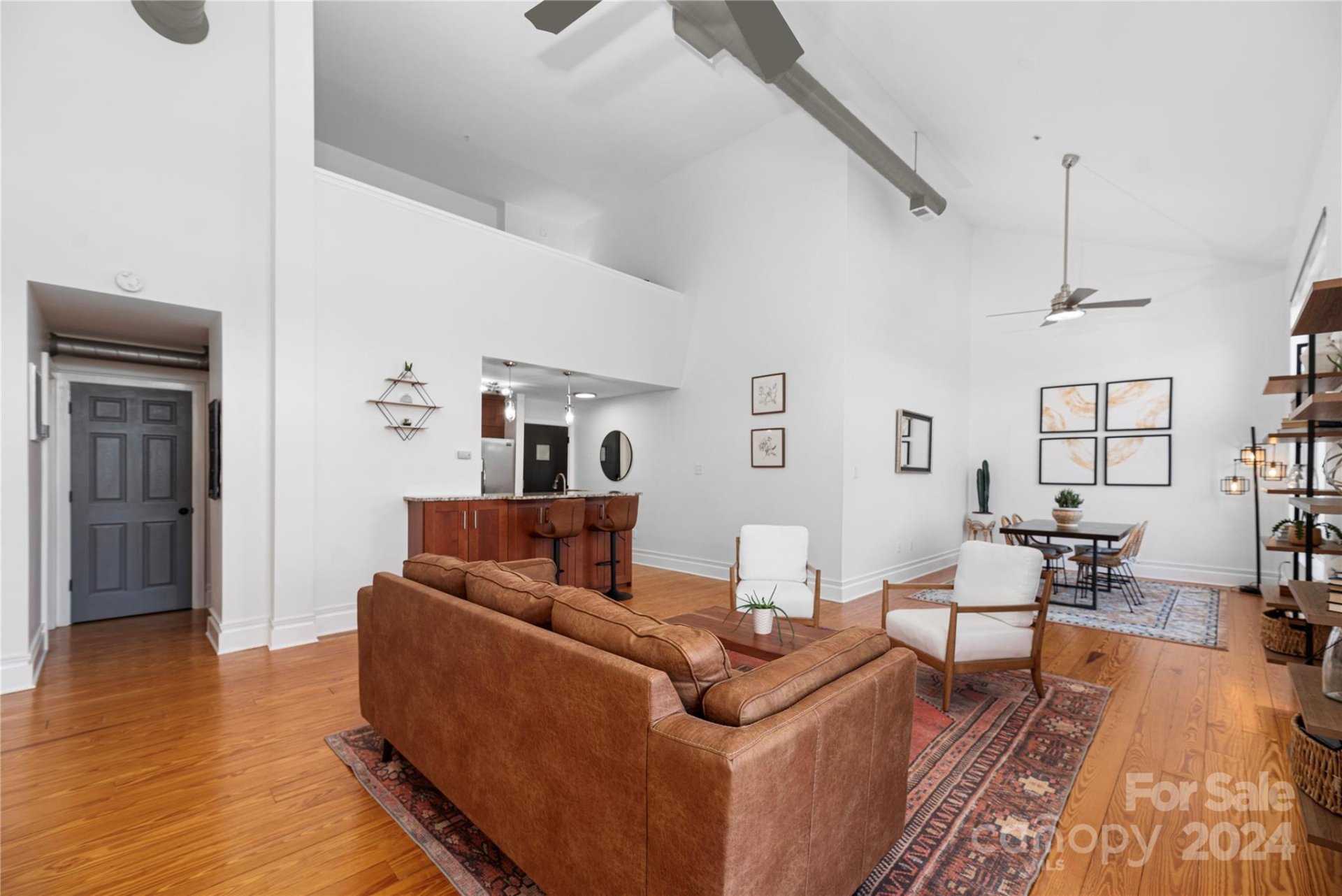 Property image 1 at 404 N Laurel Avenue, Charlotte, NC 28204