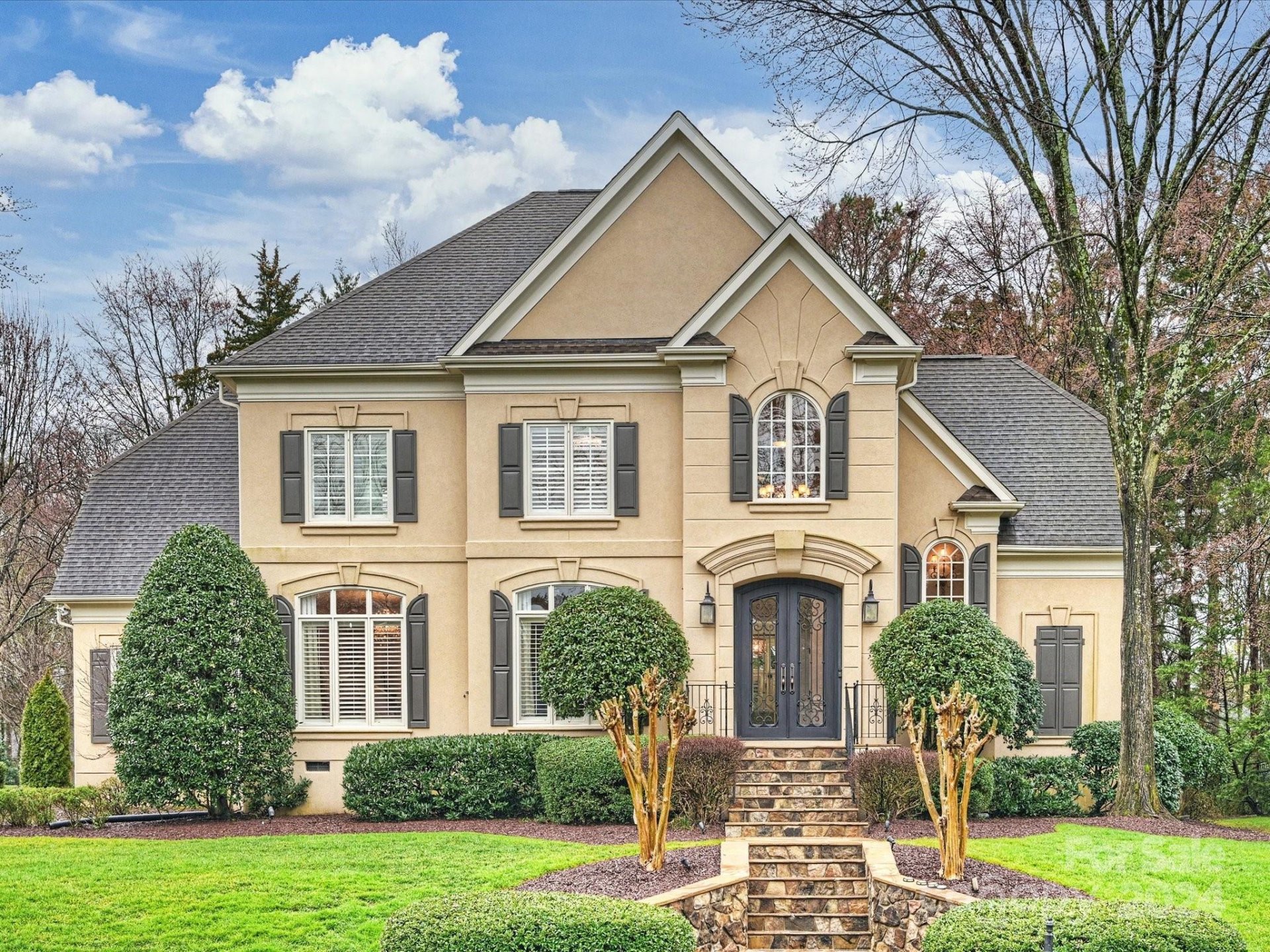 Property image 1 at 3324 Maryhurst Lane, Charlotte, NC 28226