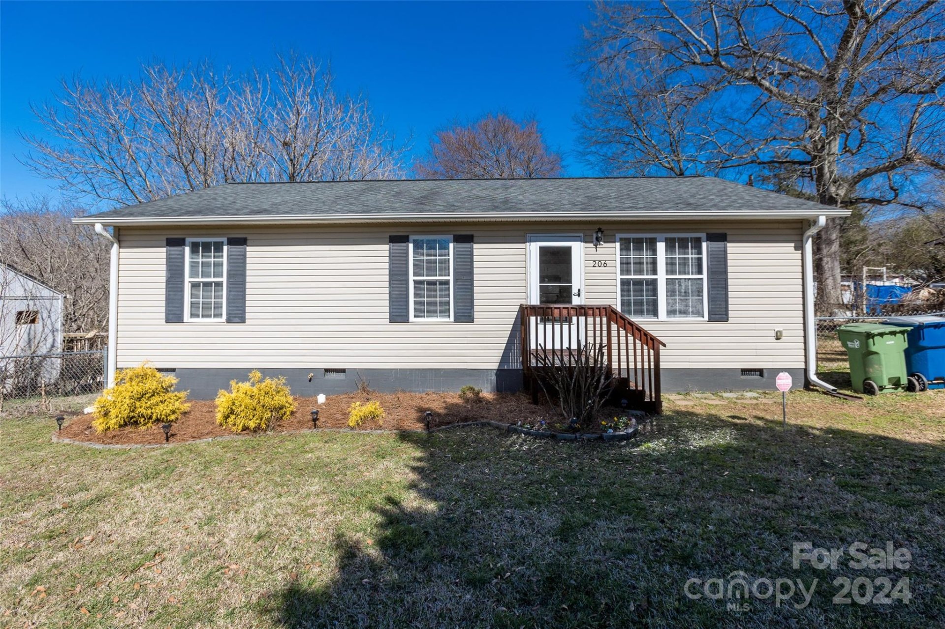 Property image 1 at 206 Cherry Street, Belmont, NC 28012