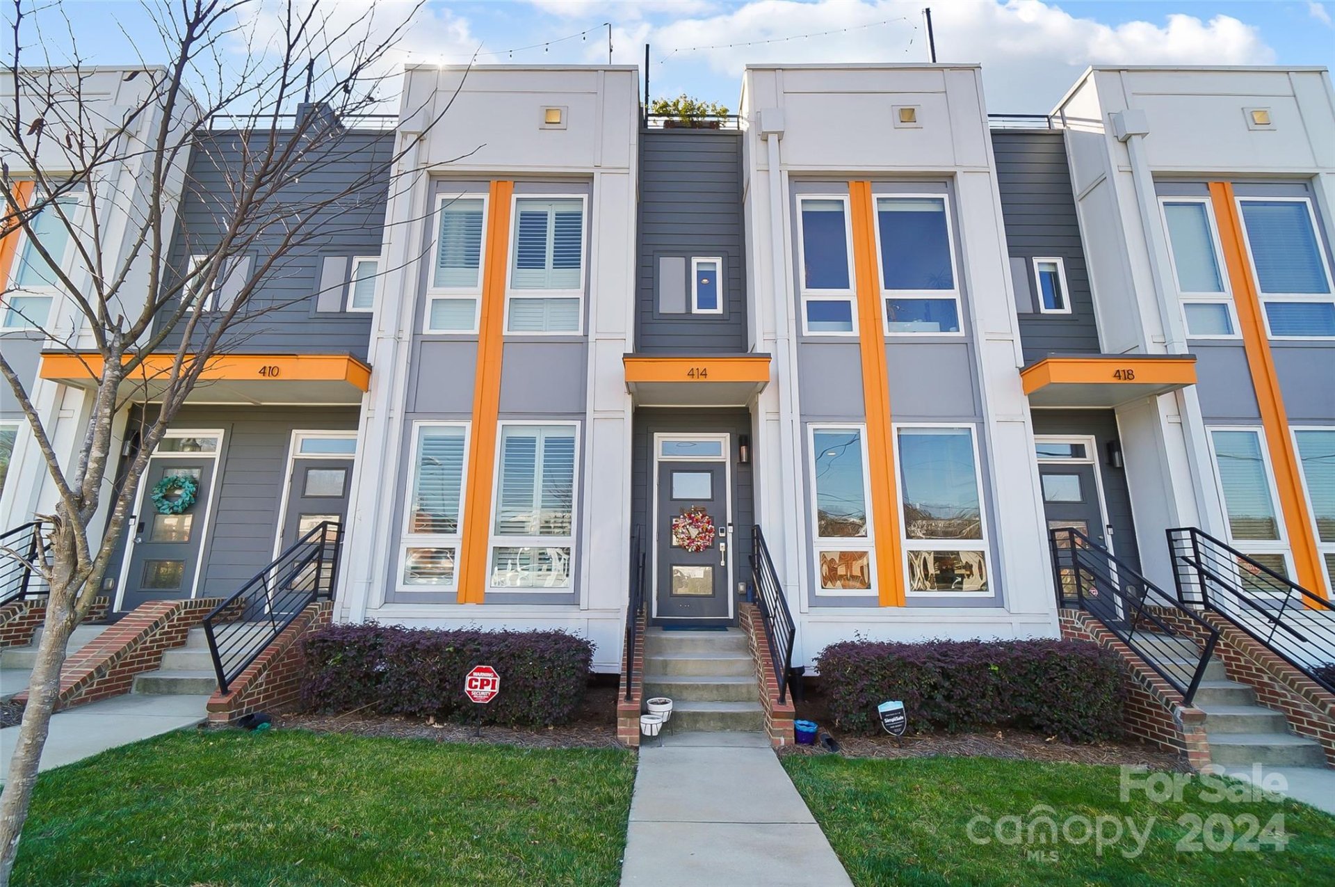 Property image 1 at 414 Southend Crossing Lane, Charlotte, NC 28203