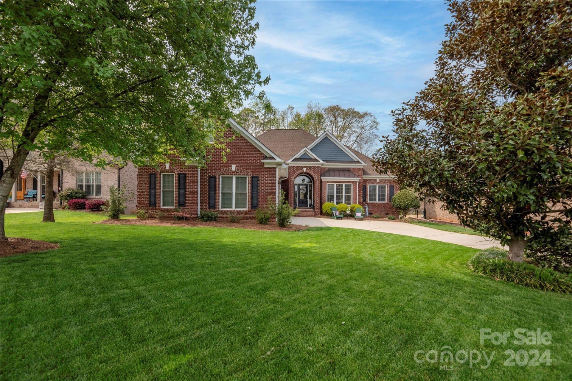 Property image 1 at 2433 Shiny Leaf Drive, Denver, NC 28037