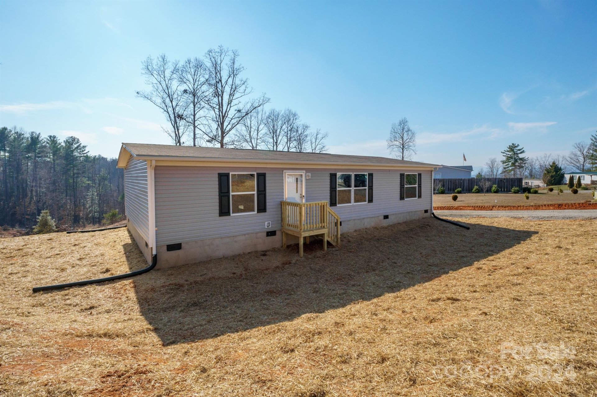 Property image 1 at 3891 Goshawk Drive, Lenoir, NC 28645