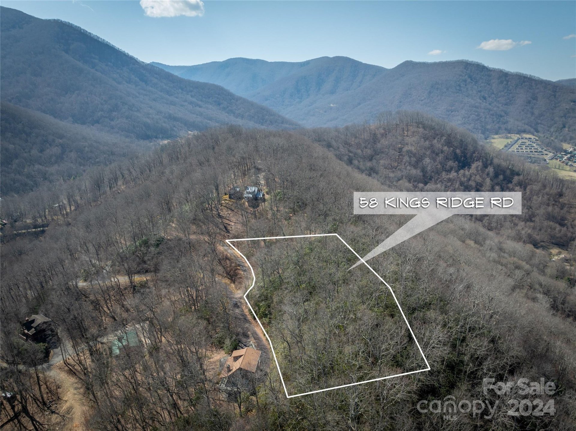 Sherwood Mountain, Maggie Valley Community