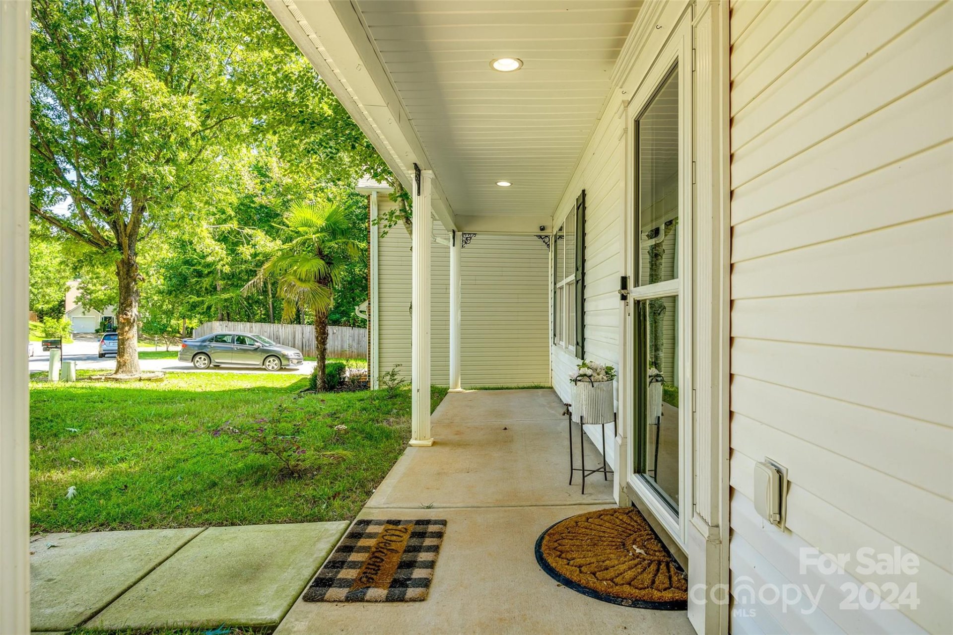 Property image 3 at 2013 Campfire Trail, Lake Wylie, SC 29710
