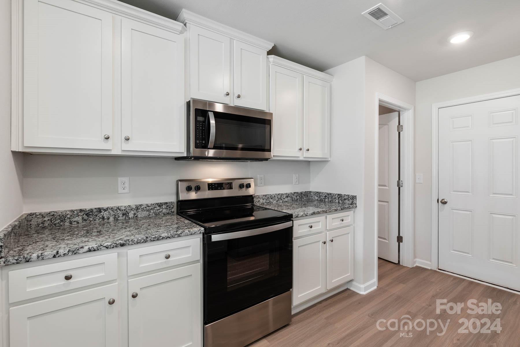 Property image 3 at 633 Lamorak Place, Richburg, SC 29729