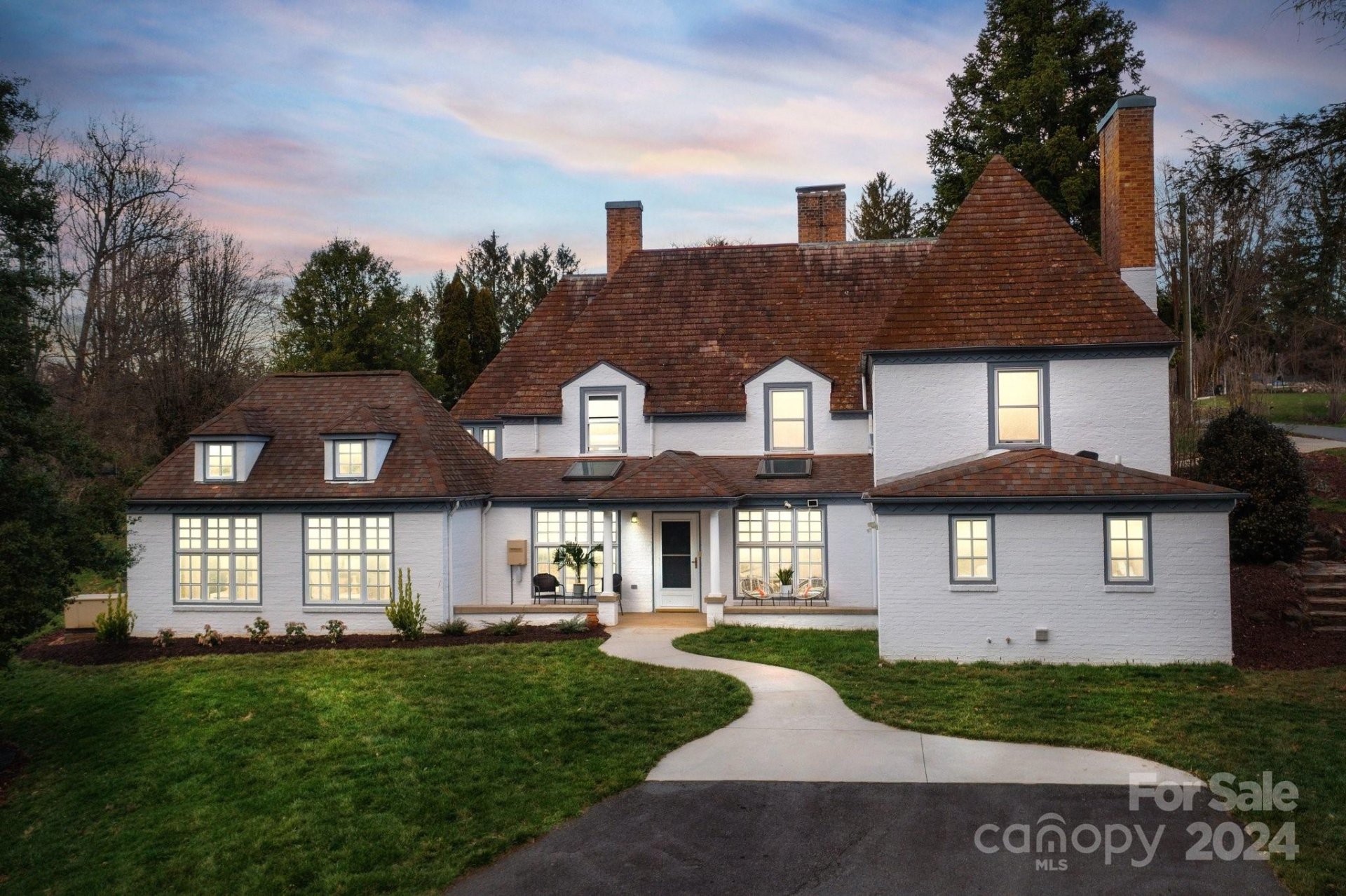 Property image 1 at 42 Cranford Road, Asheville, NC 28806