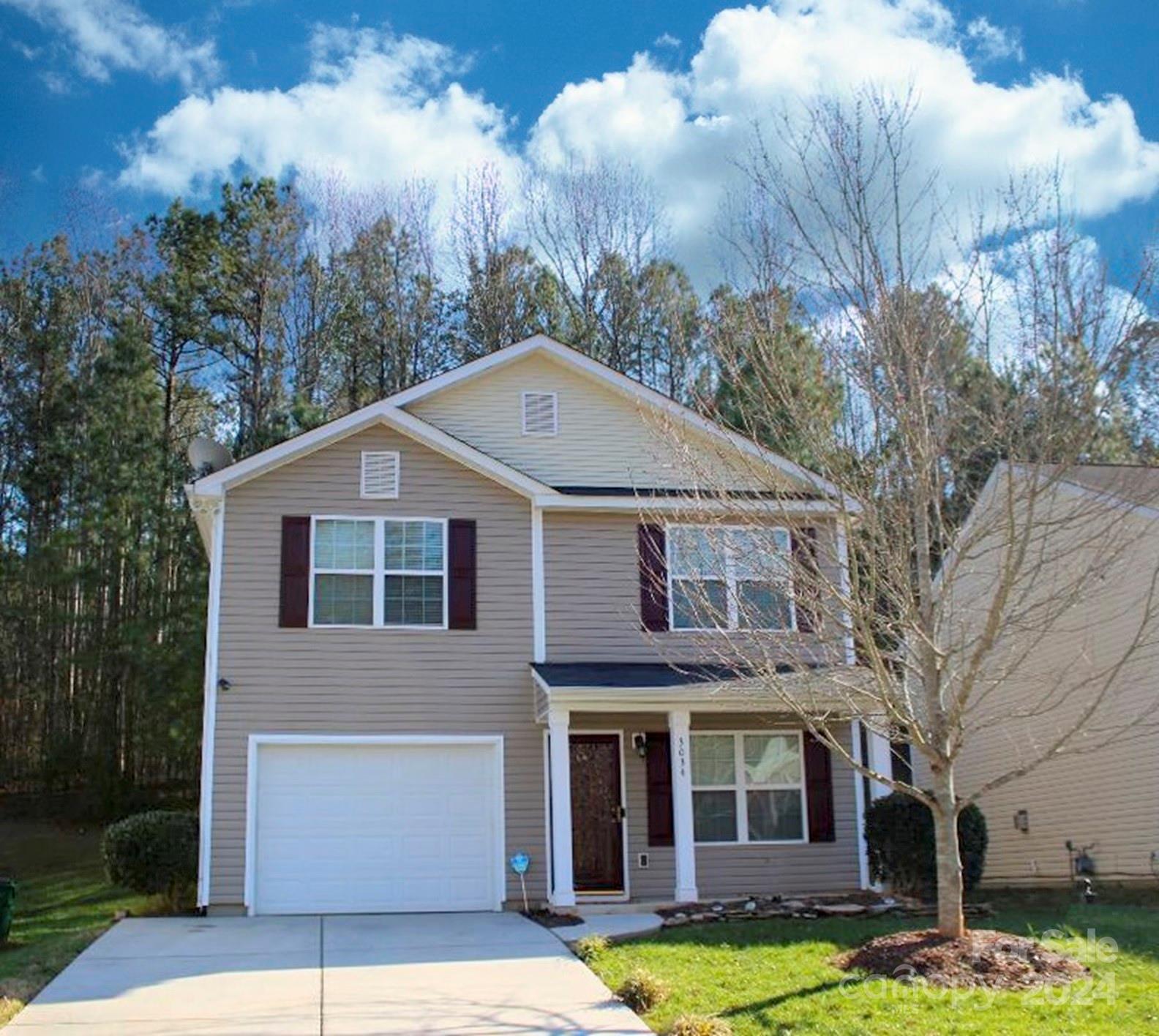 Property image 1 at 3034 Osceola Lane, Charlotte, NC 28269