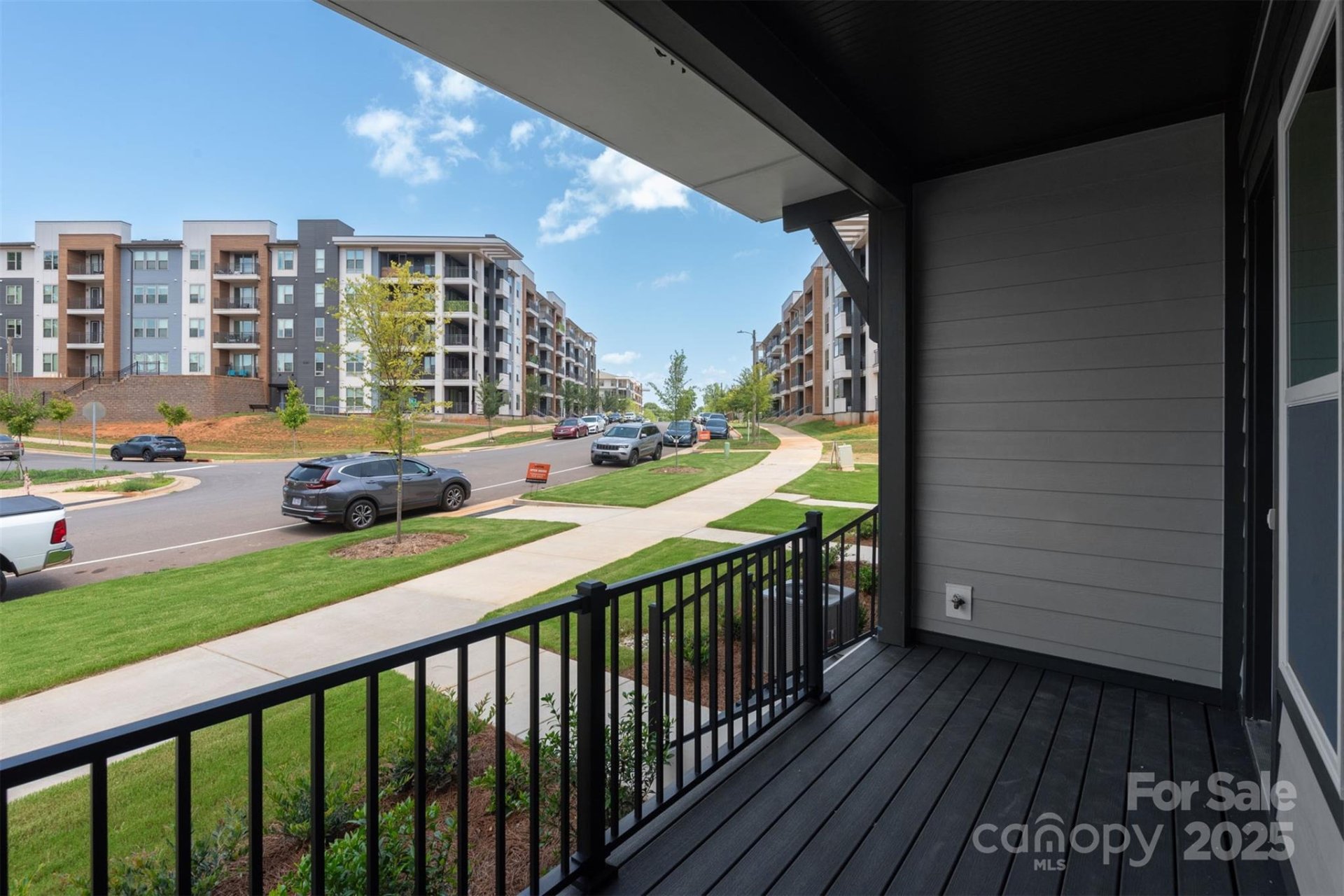 Property image 5 at 413 Prine Place, Charlotte, NC 28213