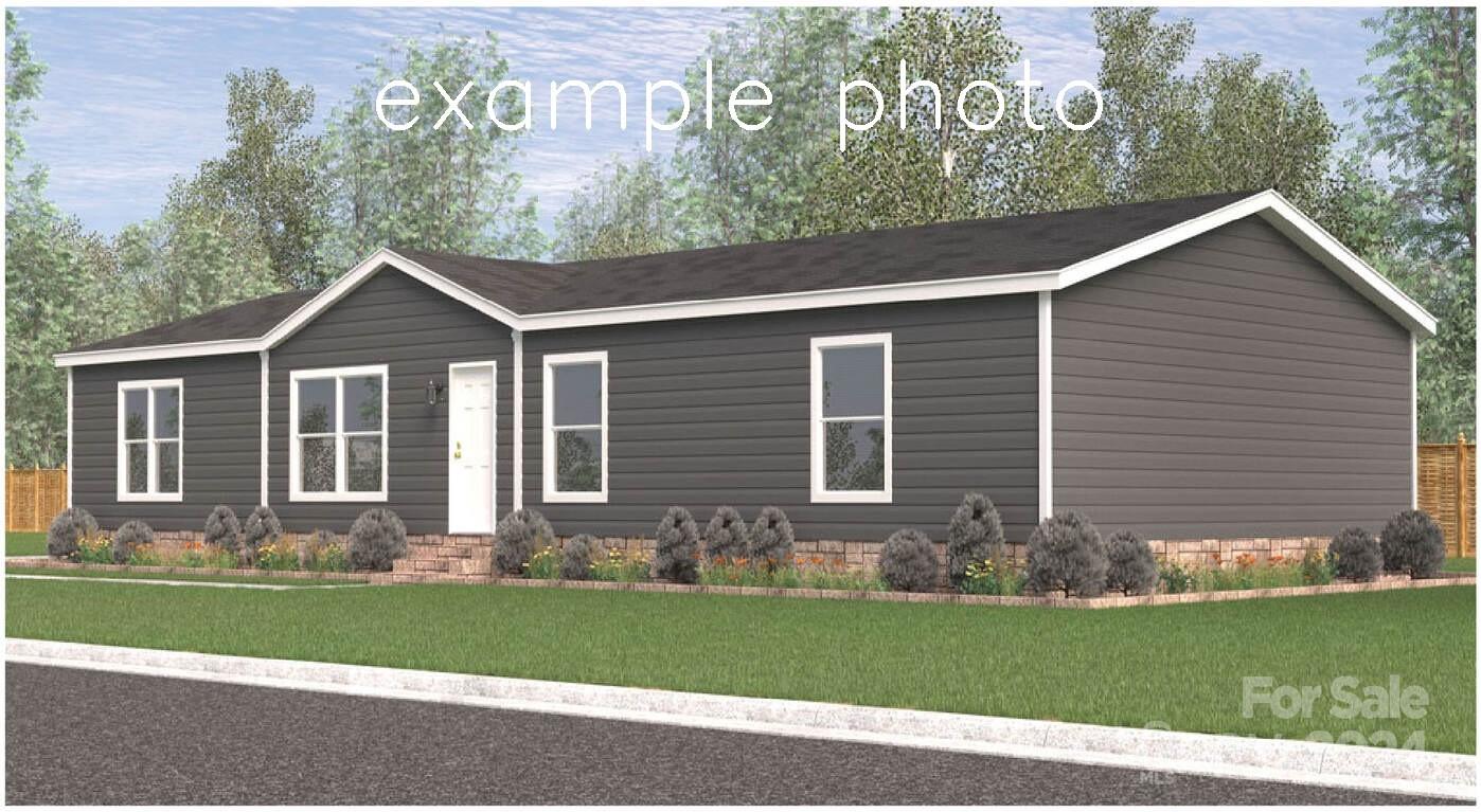 Breezy Knolls, Morganton Community
