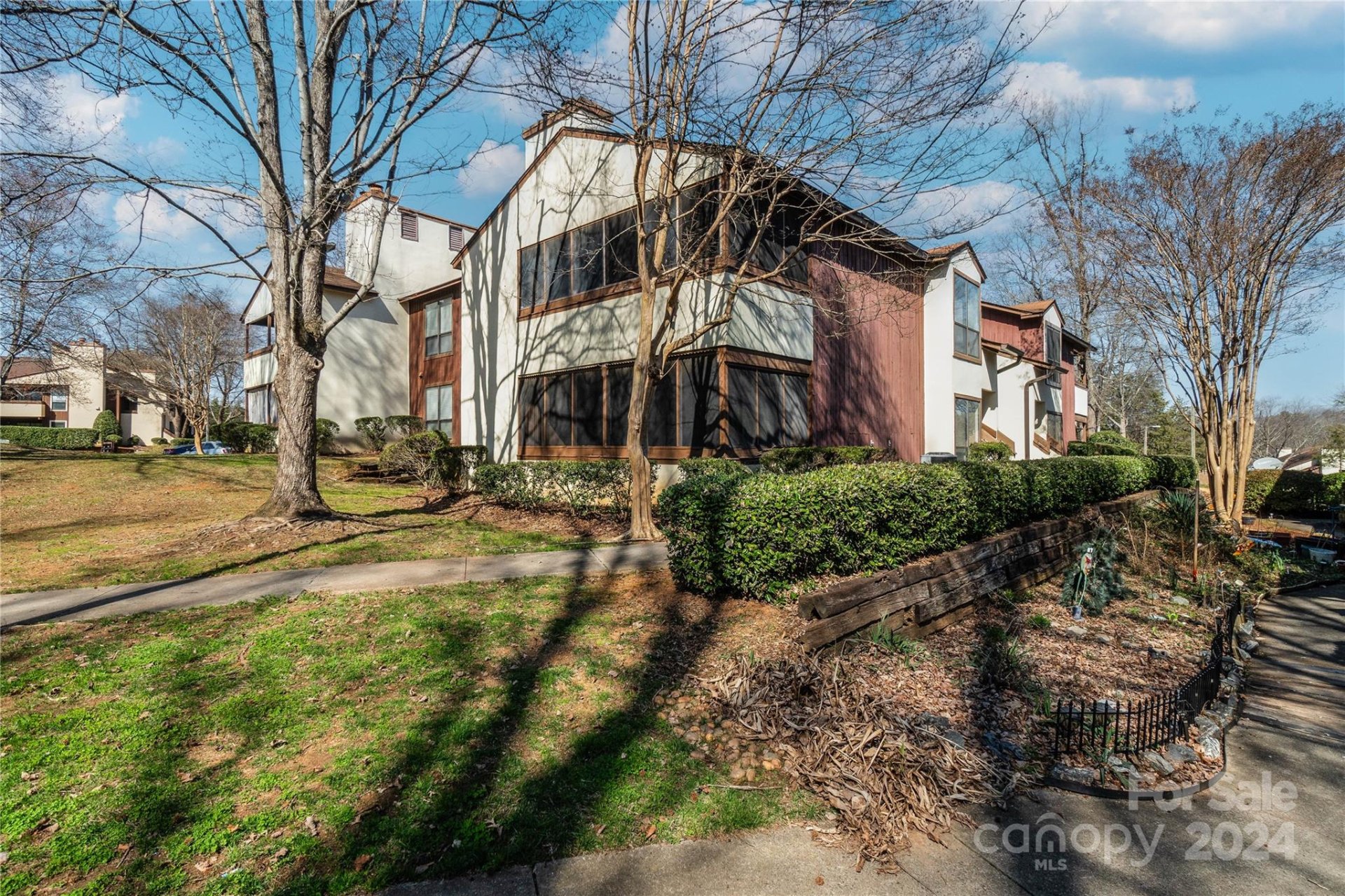 Property image 1 at 7214 Winery Lane, Charlotte, NC 28227