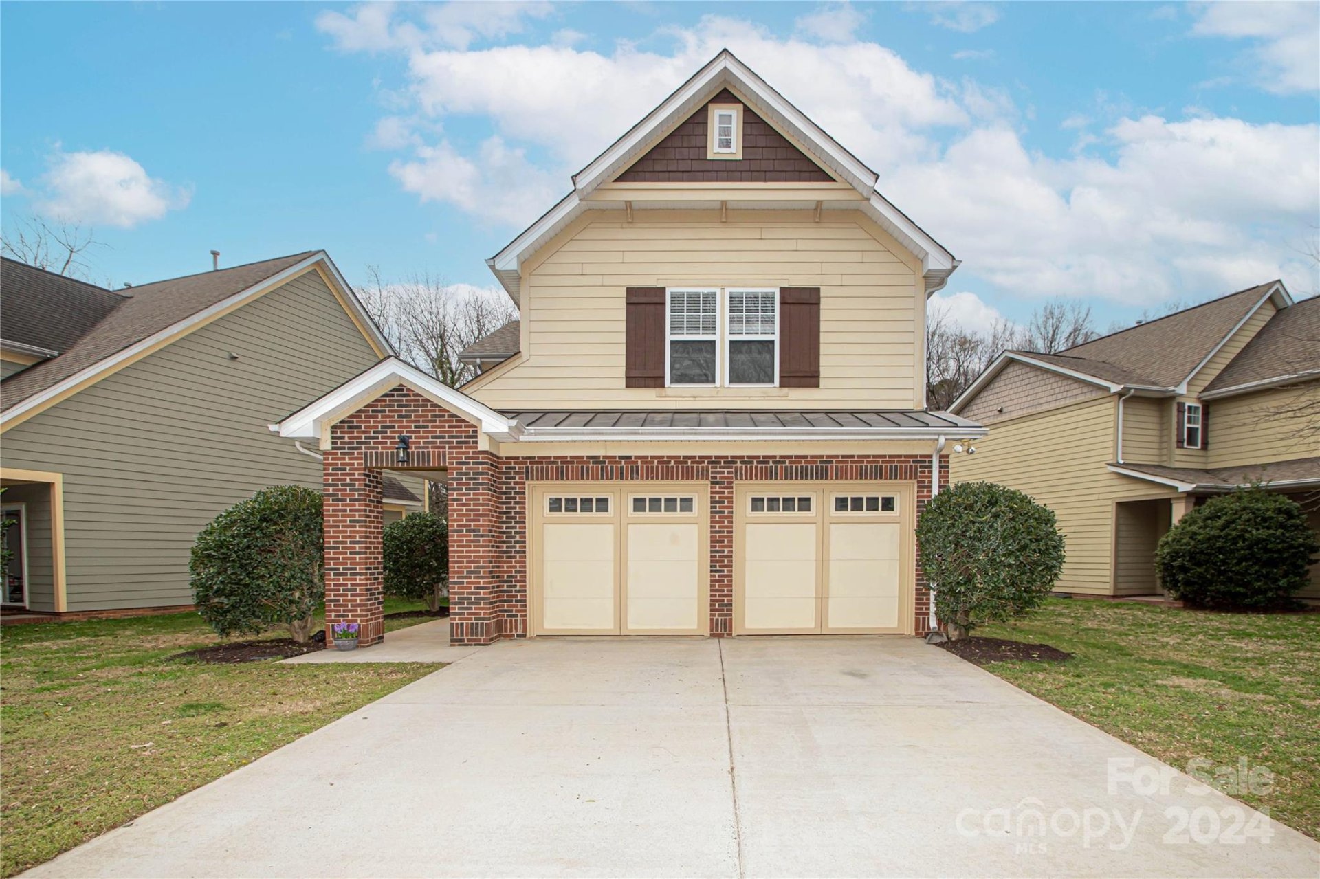 Property image 1 at 3117 Maywood Drive, Charlotte, NC 28205