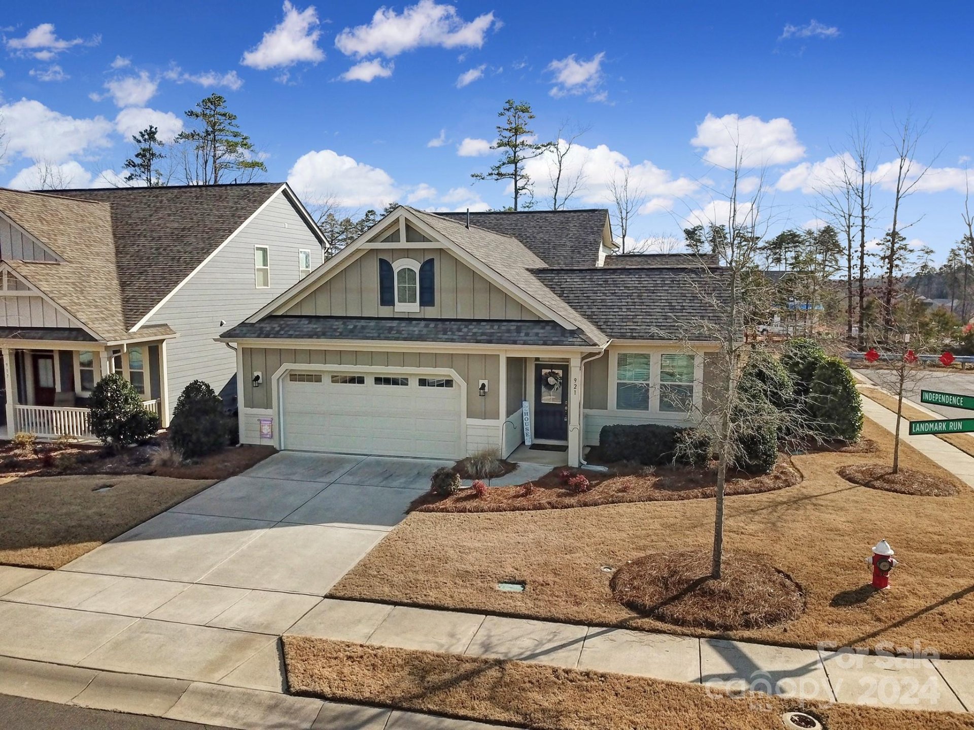 Property image 1 at 921 Landmark Run Lane, Tega Cay, SC 29708