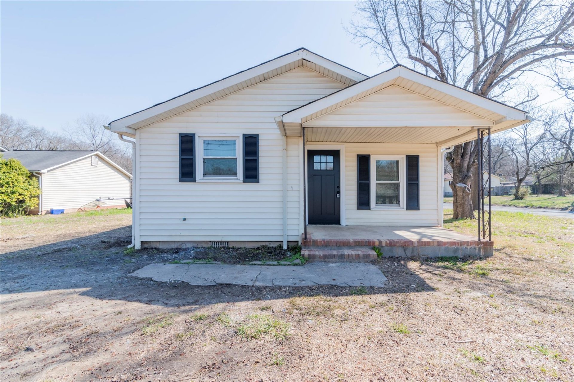 Property image 1 at 908 Baker Boulevard, Gastonia, NC 28052