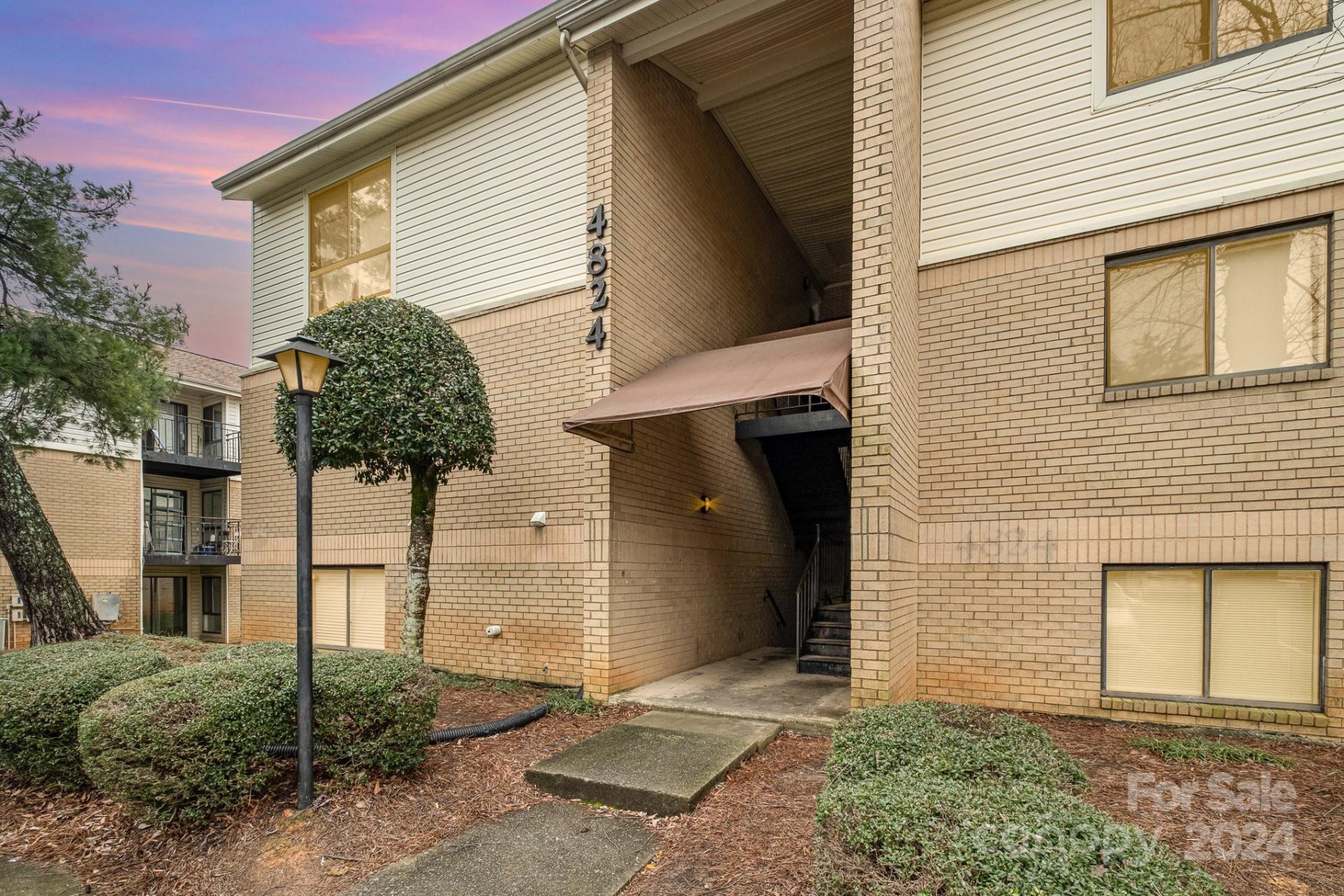 Property image 1 at 4824 Spring Lake Drive, Charlotte, NC 28212