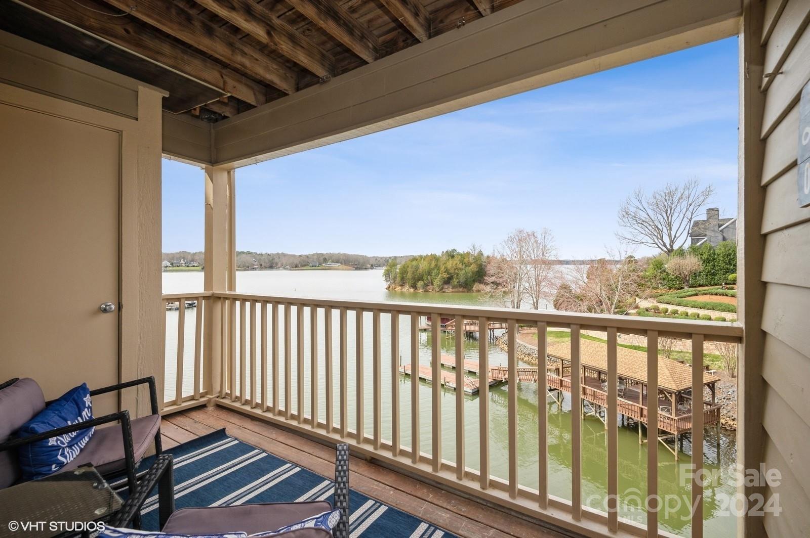 13822 Queens Harbor Road