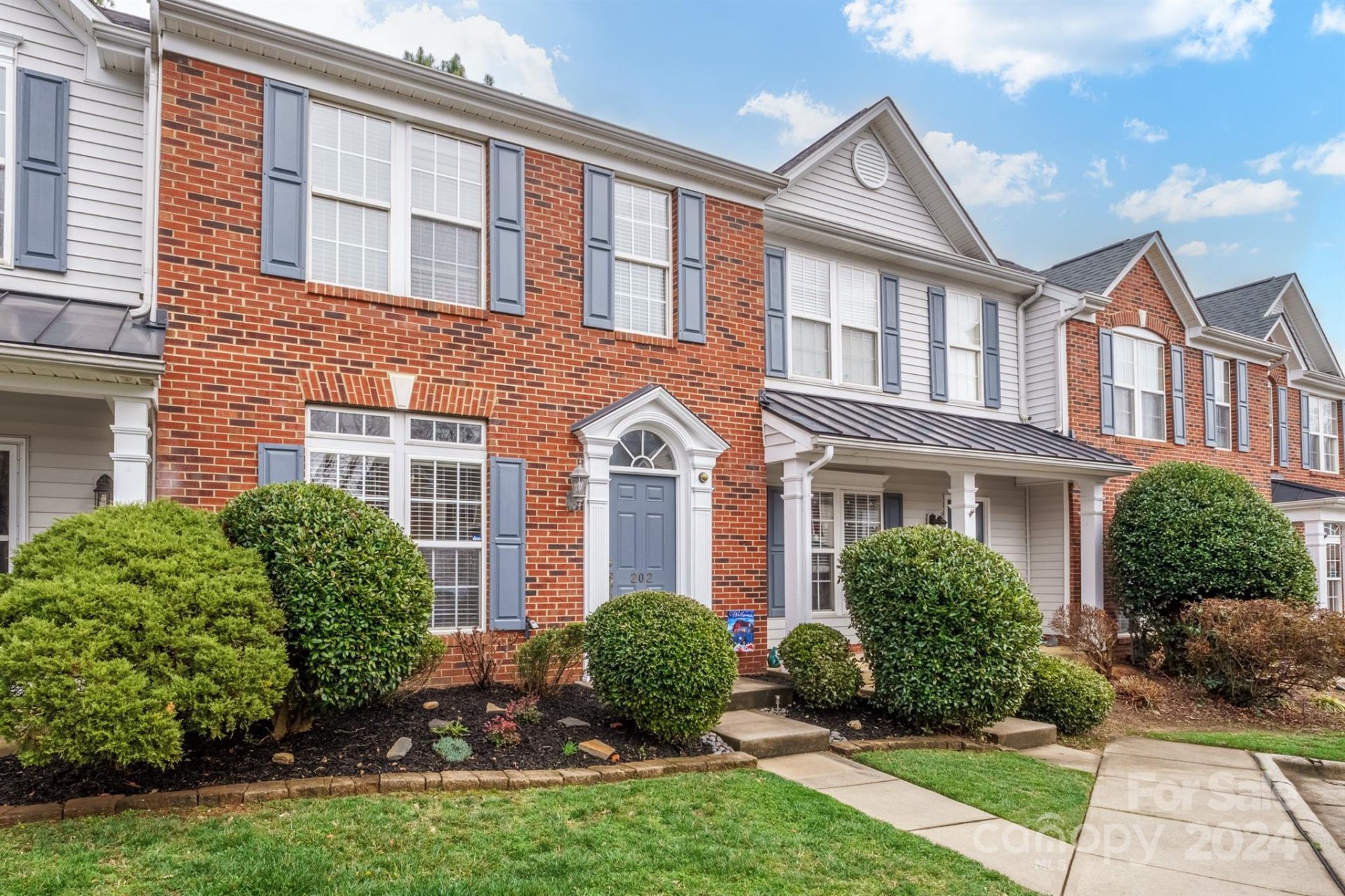 Property image 1 at 1965 Charlotte Highway, Mooresville, NC 28115