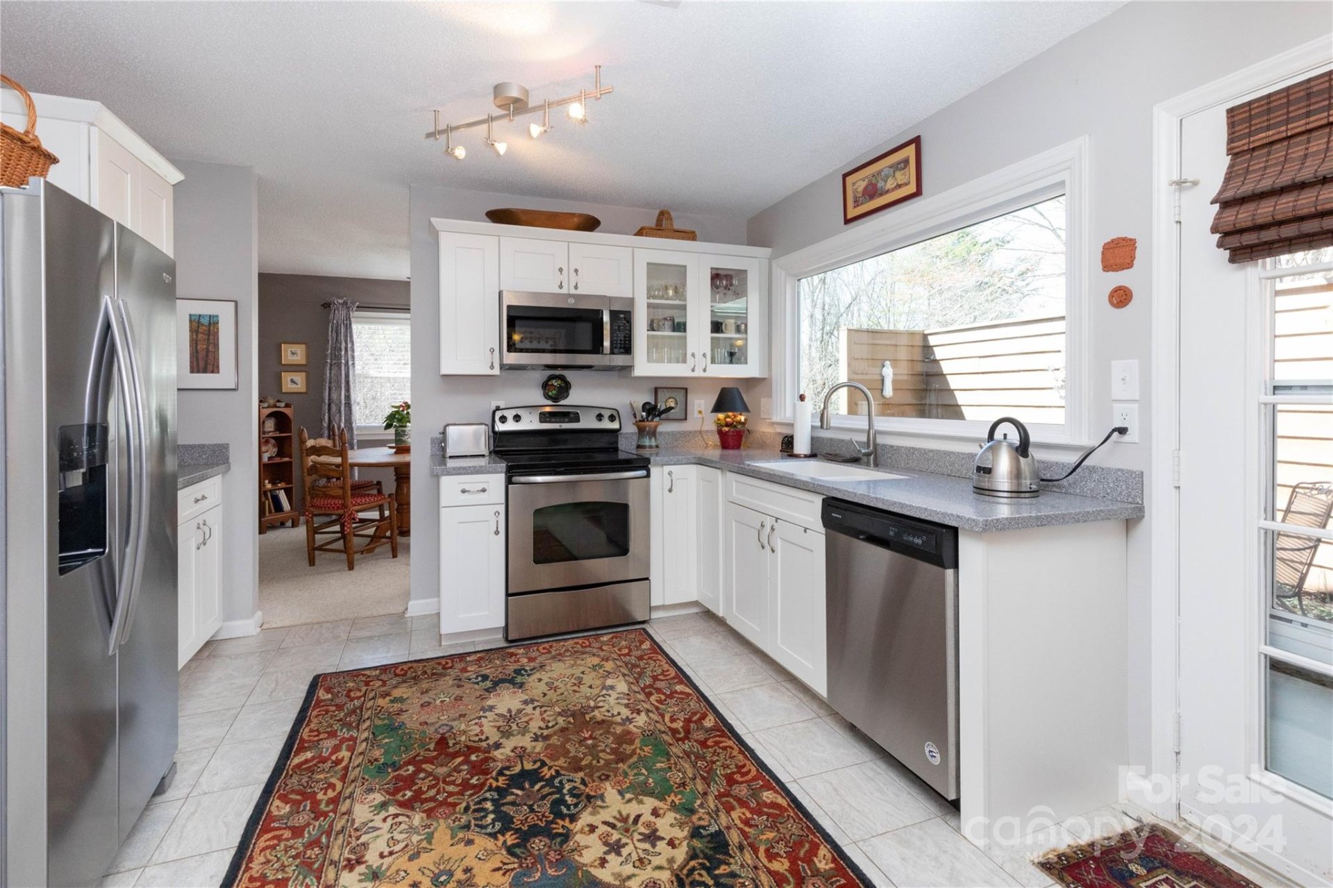Property image 3 at 4 Laurel Place Drive, Asheville, NC 28803