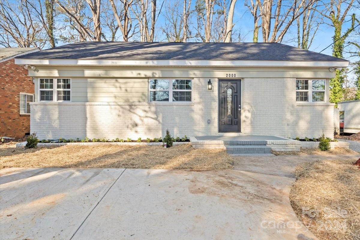Property image 1 at 2000 St John Street, Charlotte, NC 28216