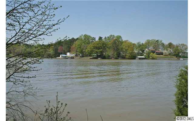 Property image 1 at 8053 Waterview Drive, Belmont, NC 28012