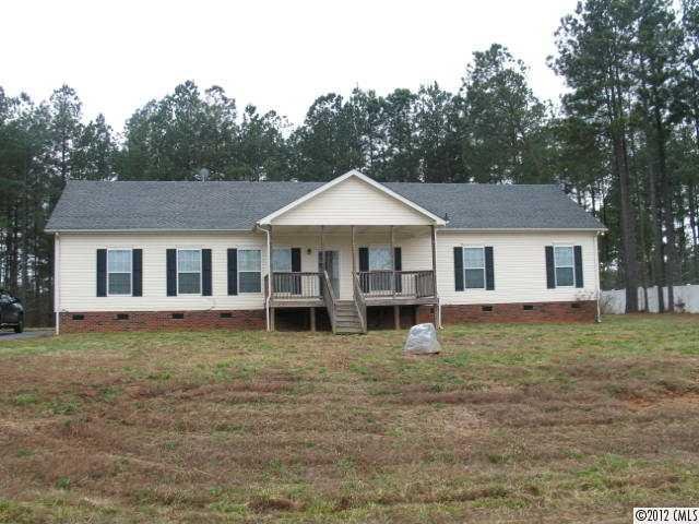 Property image 1 at 2825 Sweeping Pine Drive, Denver, NC 28037