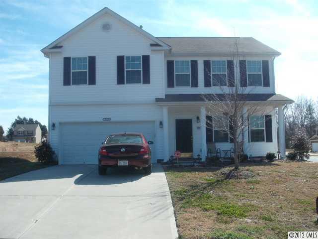 Property image 1 at 10435 Atkins Ridge Drive, Charlotte, NC 28213
