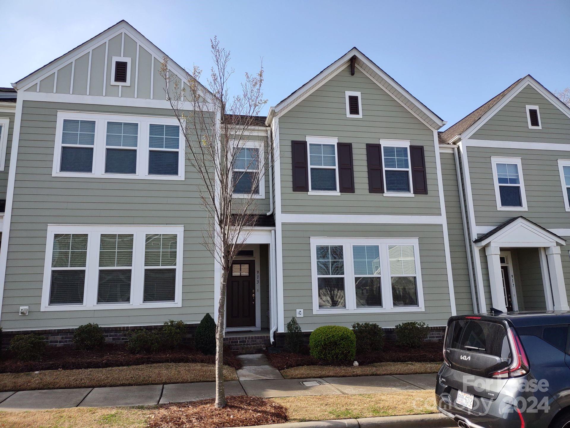 Property image 1 at 913 Lyndon Station Drive, Pineville, NC 28134