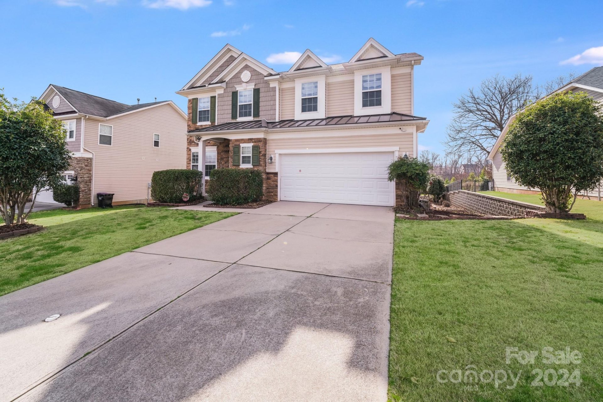 Property image 2 at 568 Putting Drive, Fort Mill, SC 29715