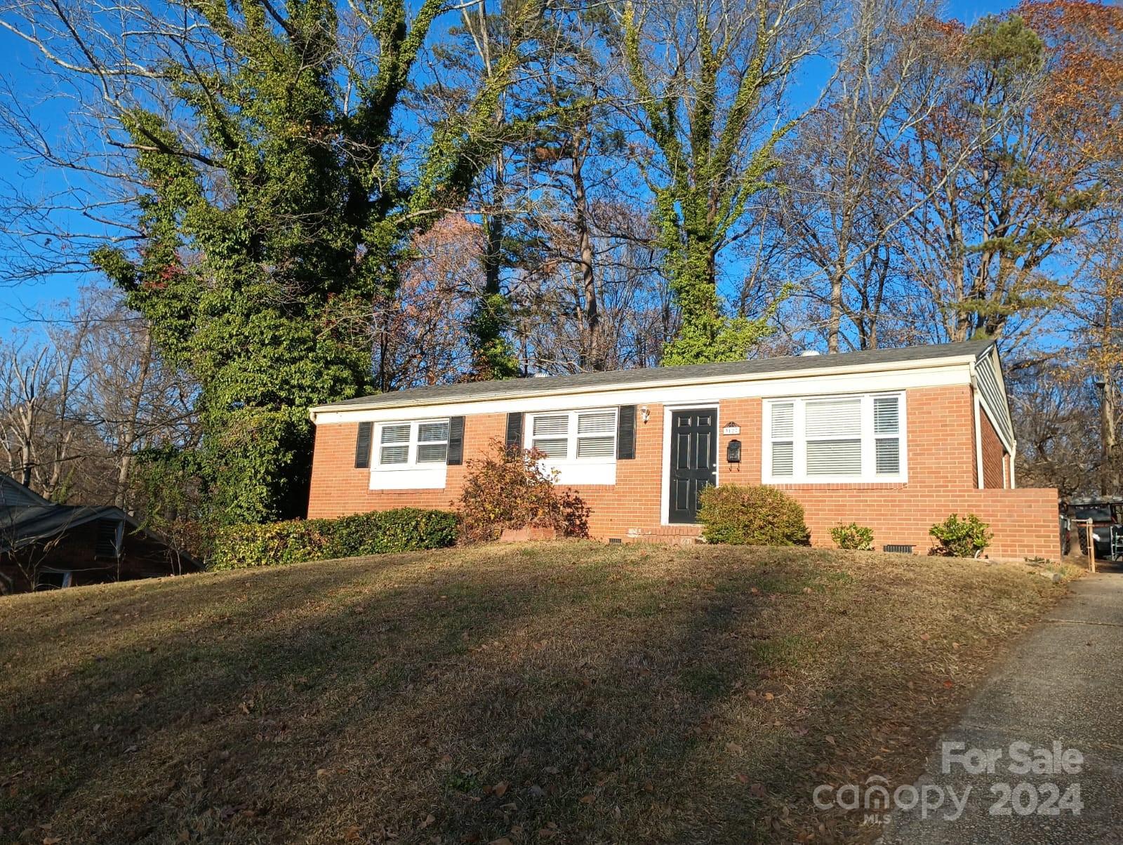 Property image 1 at 3127 Revolution Park Drive, Charlotte, NC 28217