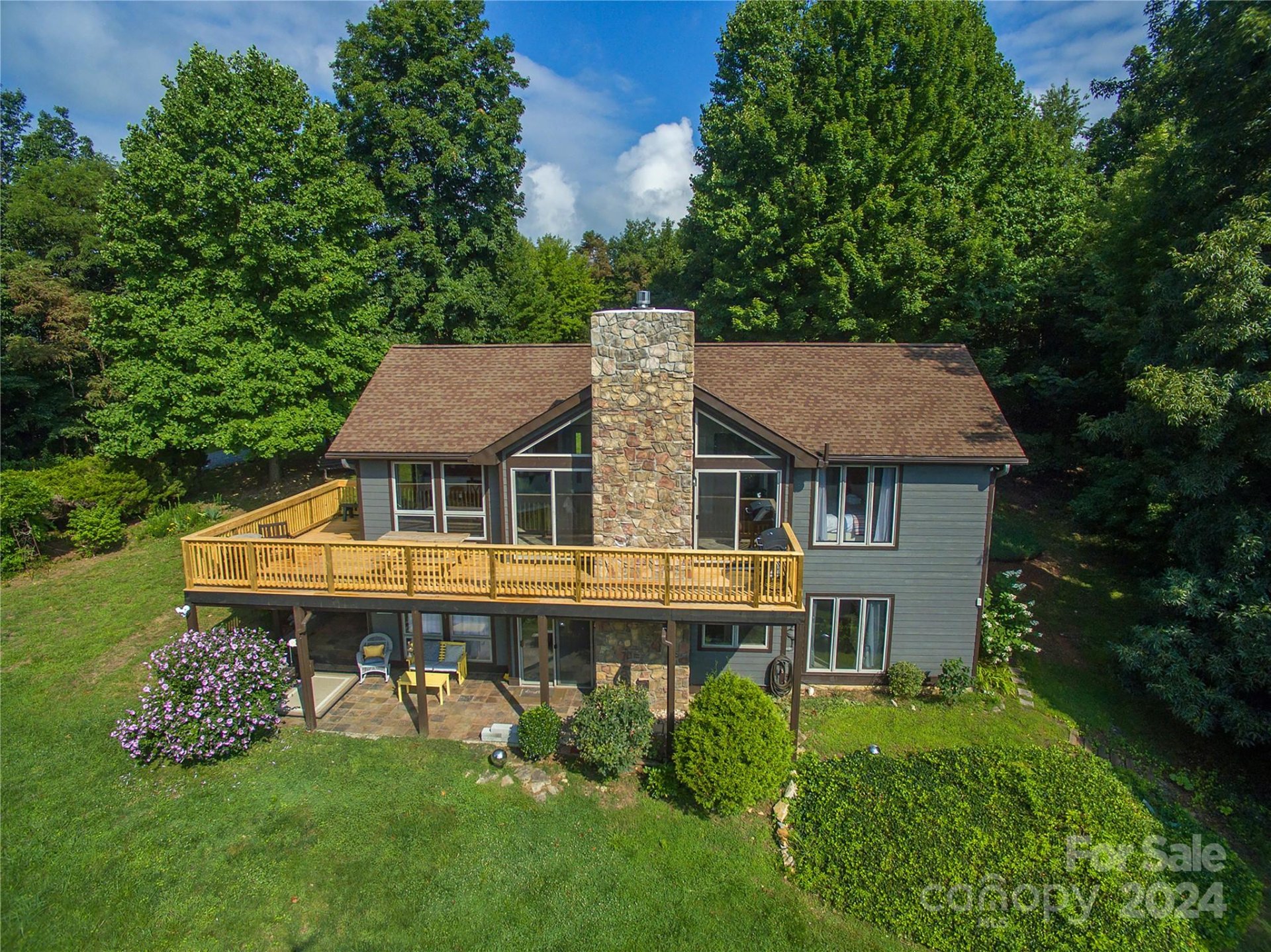 60 Songbird Court