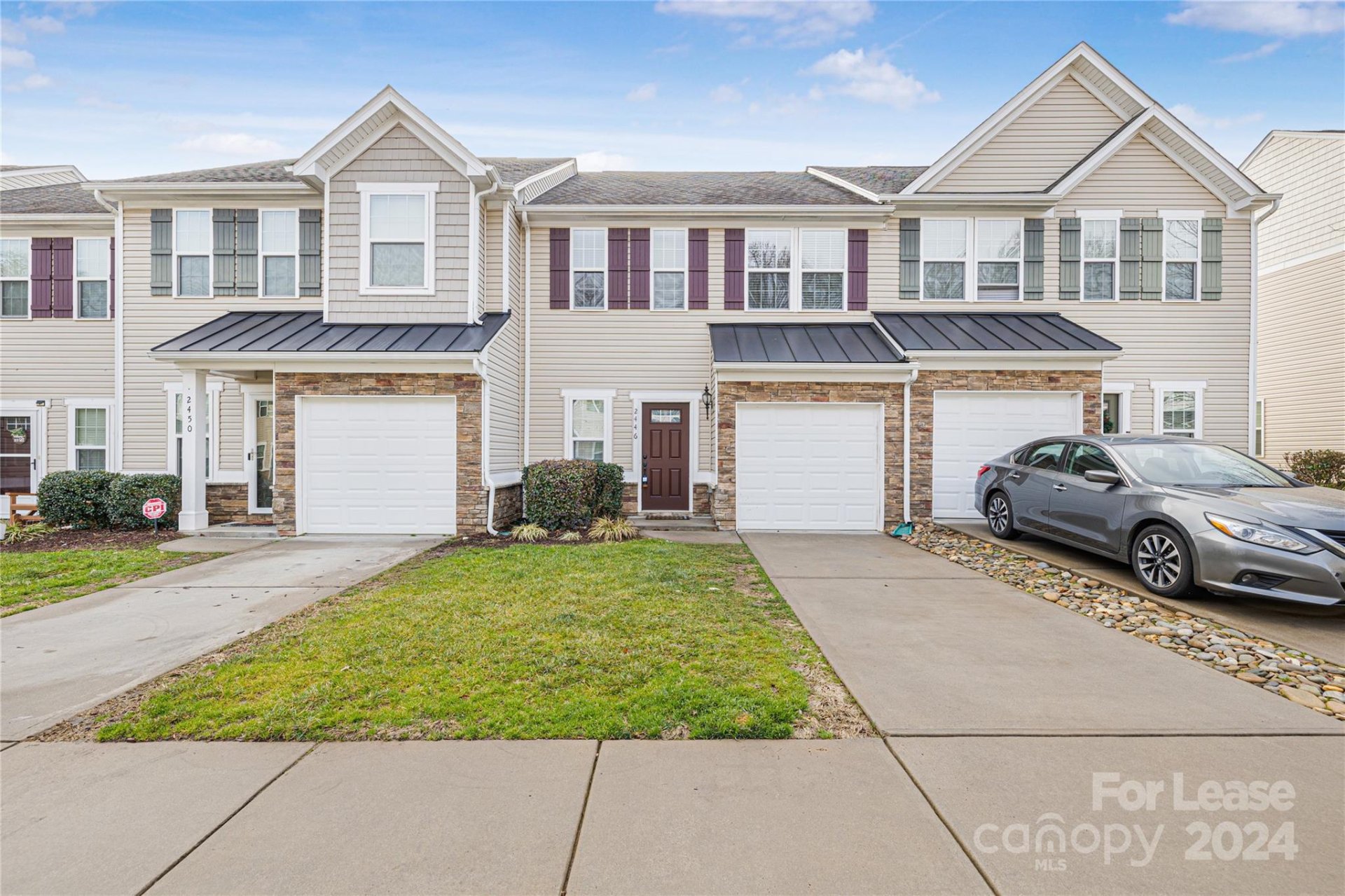 Property image 1 at 2446 Silverthorn Drive, Charlotte, NC 28273