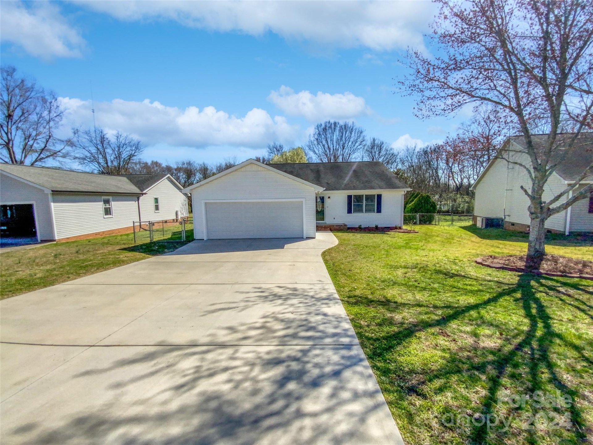 3611 Farm Lake Drive