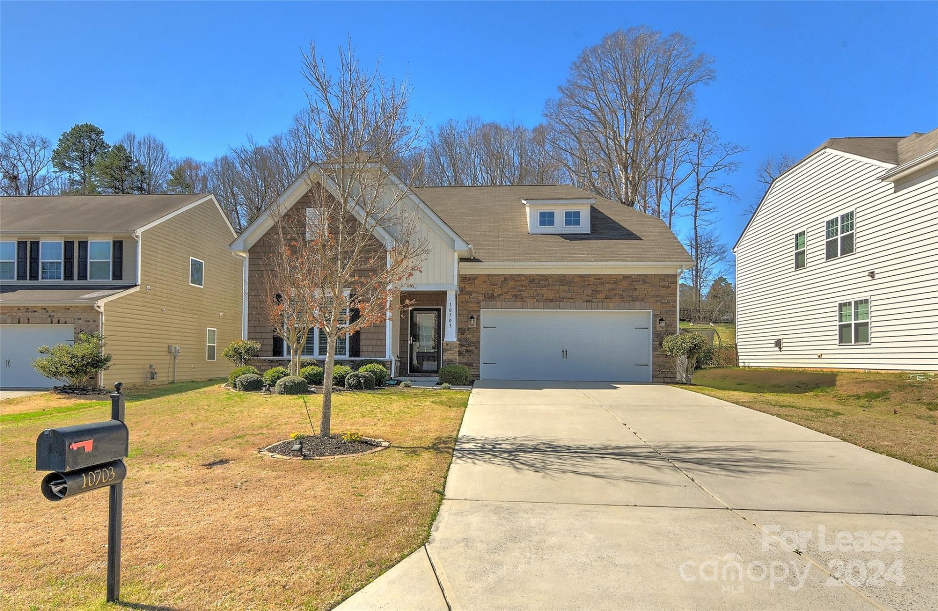 Property image 1 at 10703 Sapphire Trail, Davidson, NC 28036