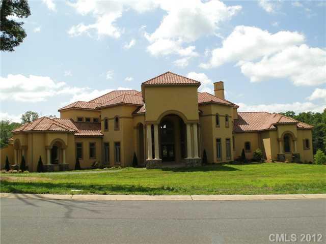 Property image 1 at 2014 Iverson Lane, Waxhaw, NC 28173