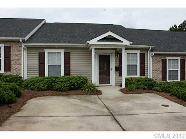 Property image 1 at 2057 Pin Oak Place, Cramerton, NC 28032