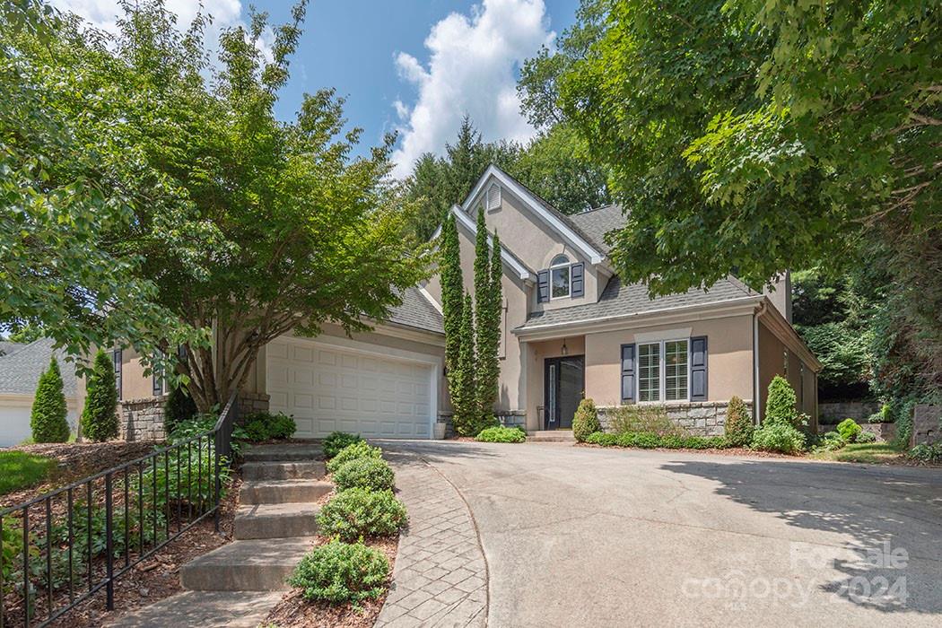 Property image 1 at 11 Clovelly Way, Asheville, NC 28803