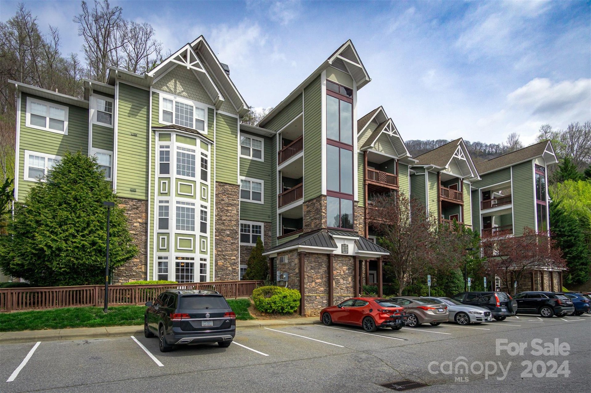 Property image 1 at 2000 Olde Eastwood Village Boulevard, Asheville, NC 28803