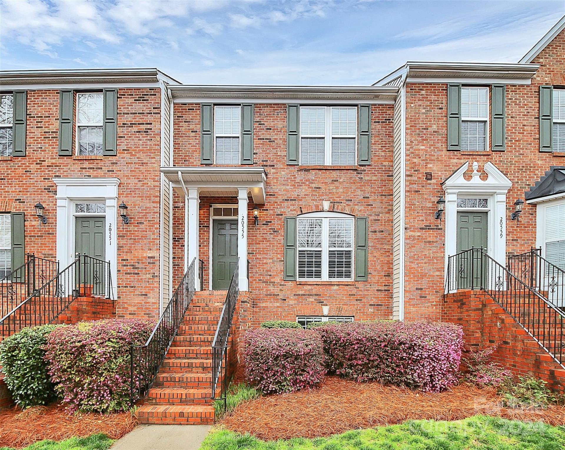 20555 Harbor View Drive