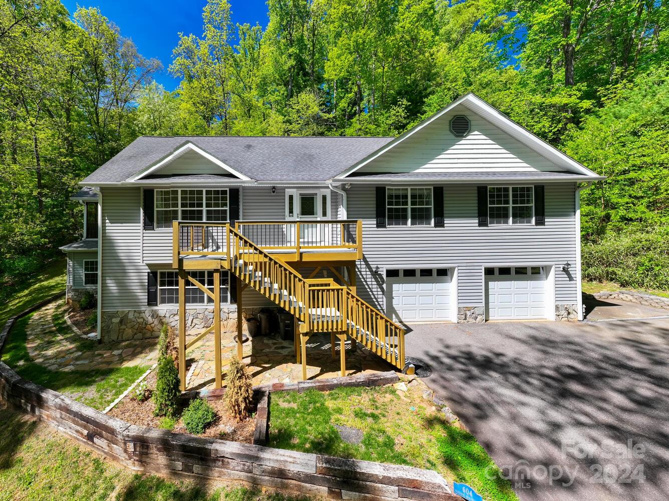 604 Hidden Springs Drive