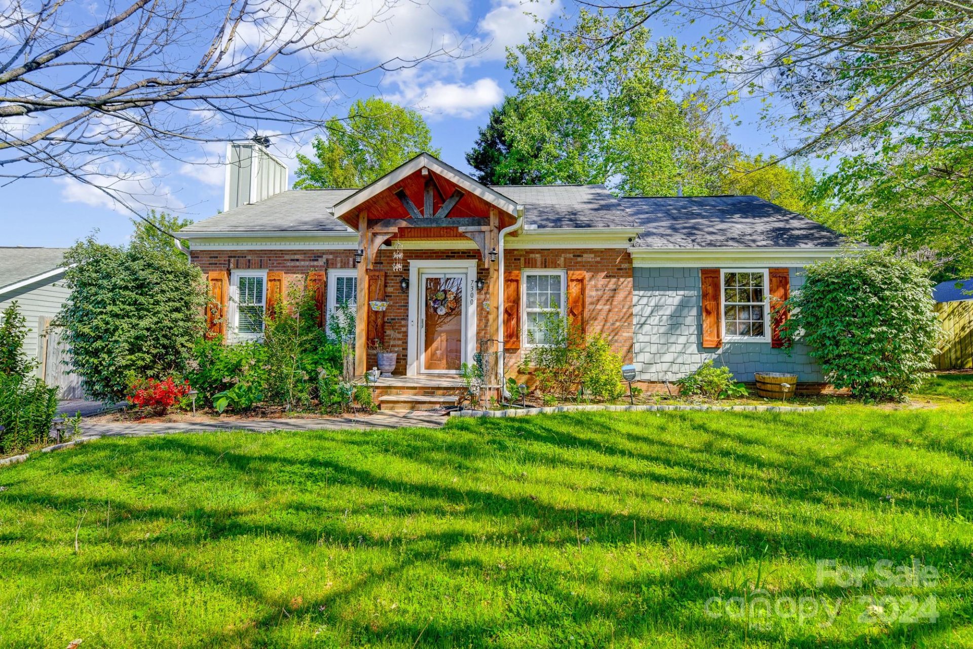 Property image 1 at 7300 Barn Stone Drive, Charlotte, NC 28227