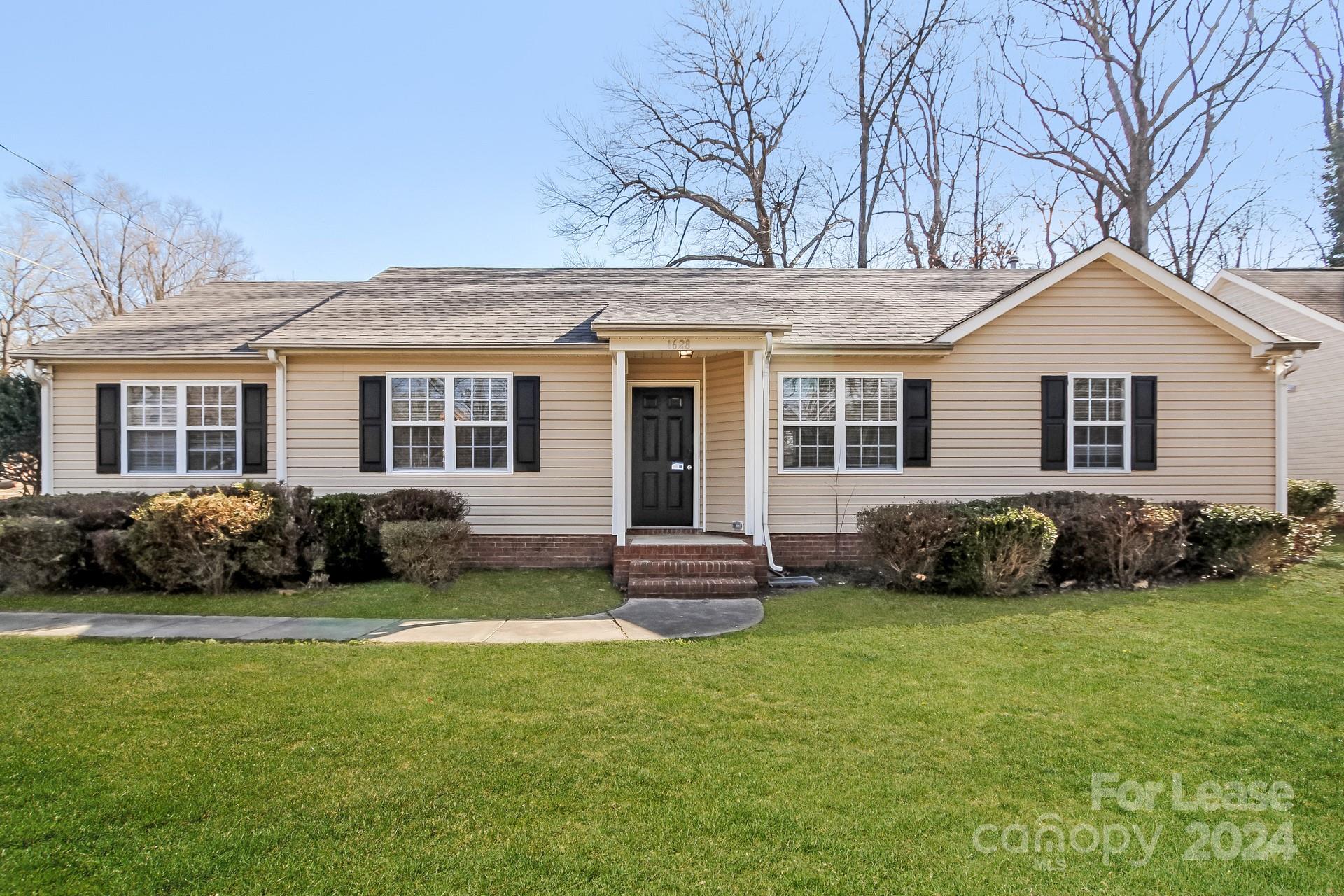 Property image 1 at 1628 Lisbon Lane, Charlotte, NC 28269