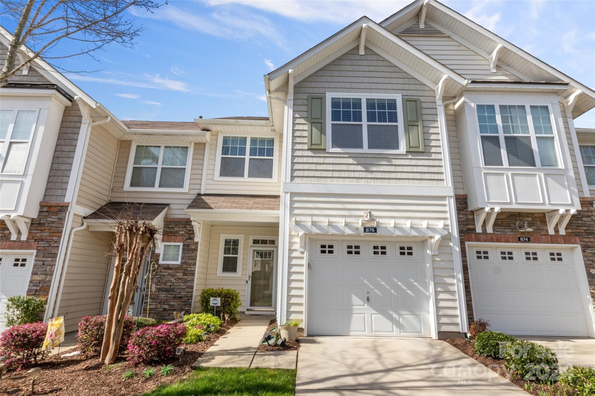 876 Petersburg Drive