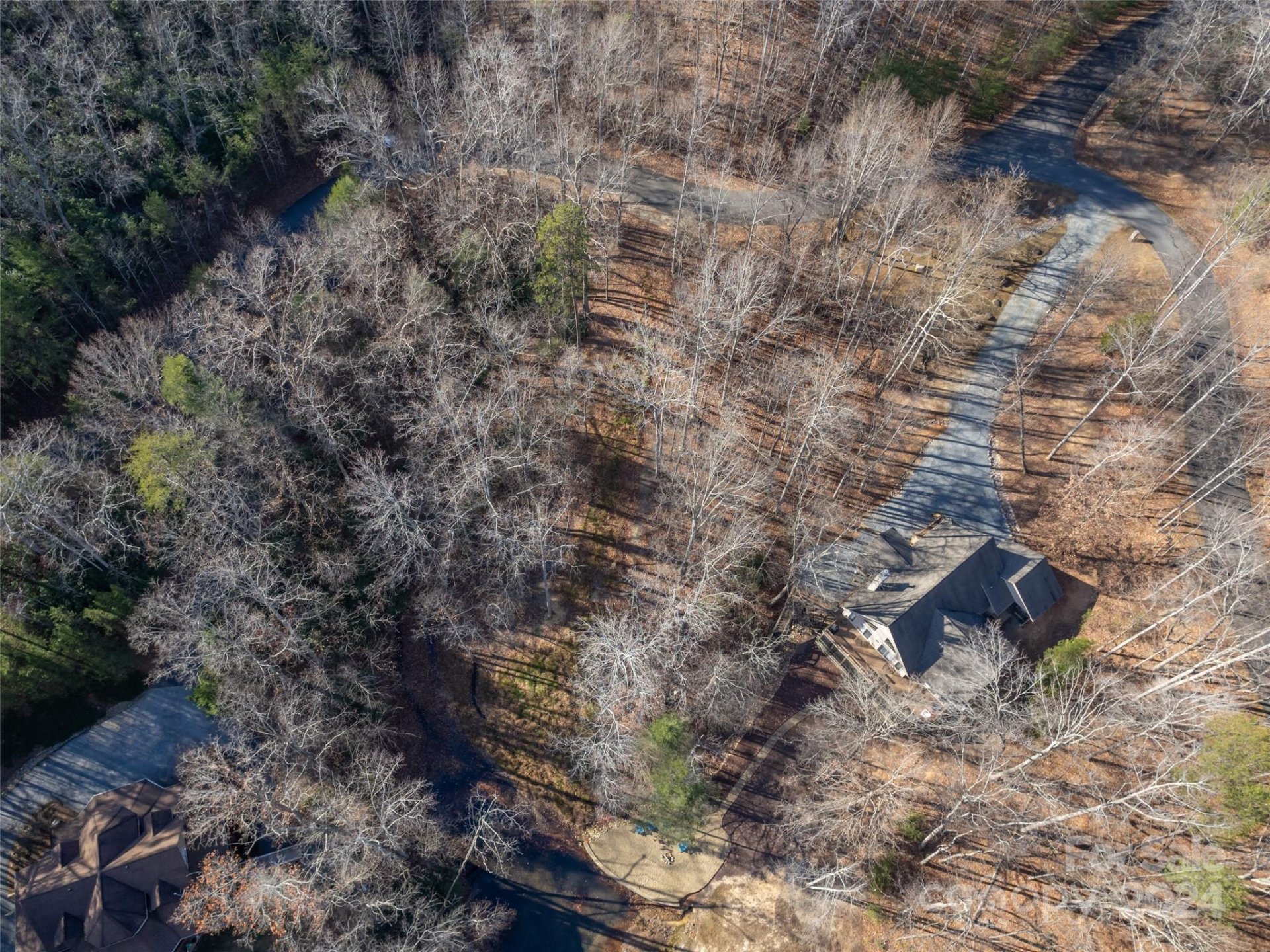 Property image 3 at 86 Lakewood Drive, Lake Lure, NC 28746