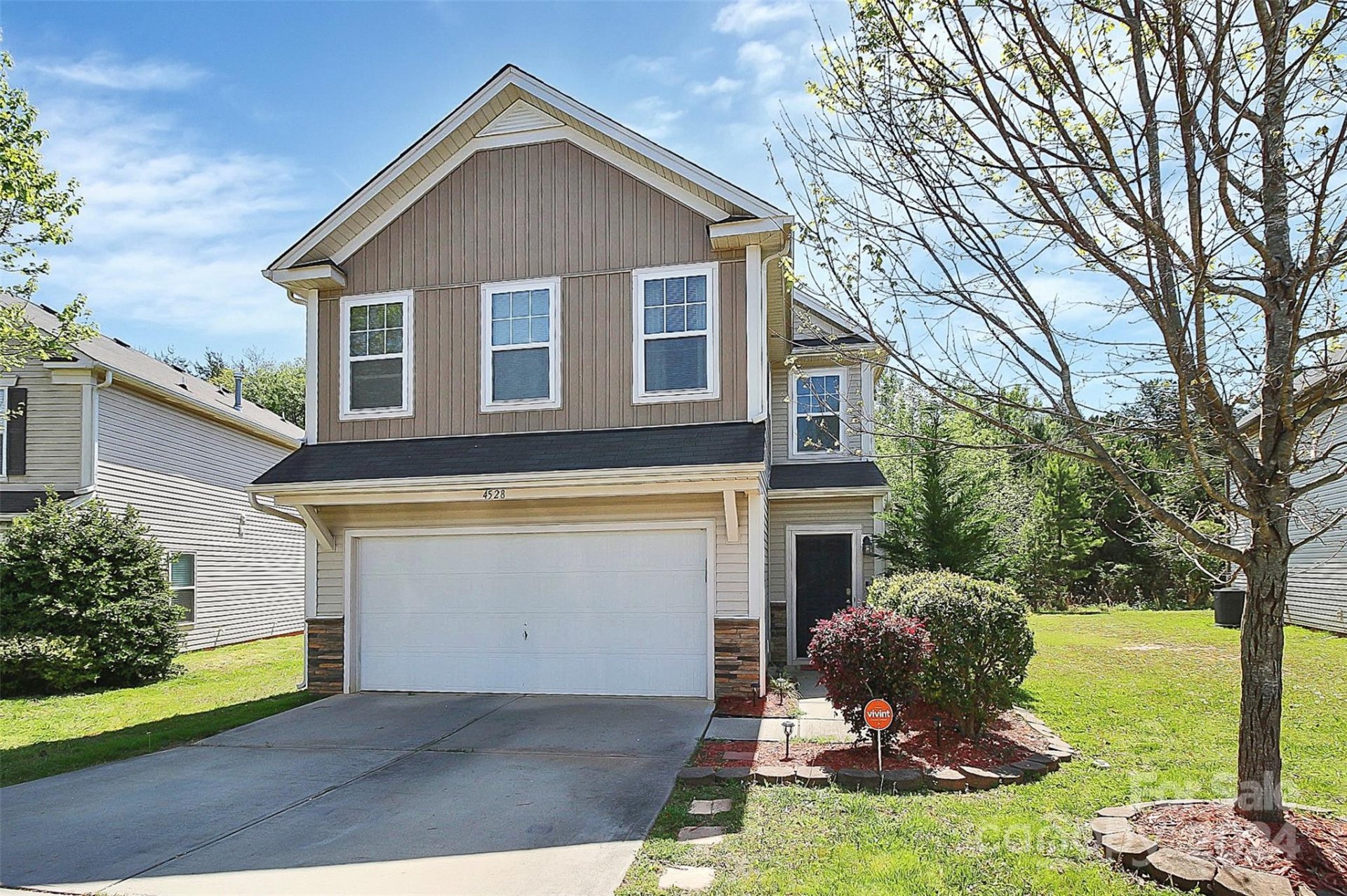 Property image 1 at 4528 Stone Mountain Drive, Gastonia, NC 28054