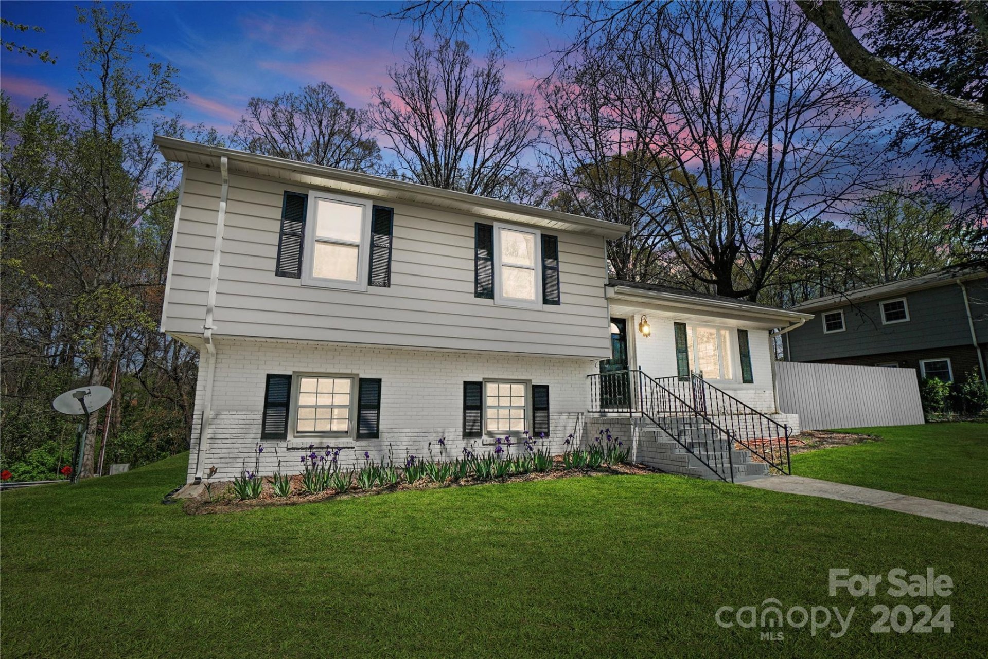 4450 Westridge Drive