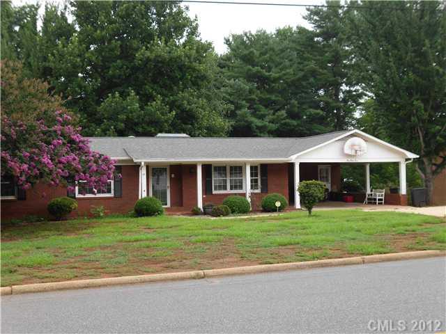 Property image 1 at 535 Carolina Avenue, Statesville, NC 28677