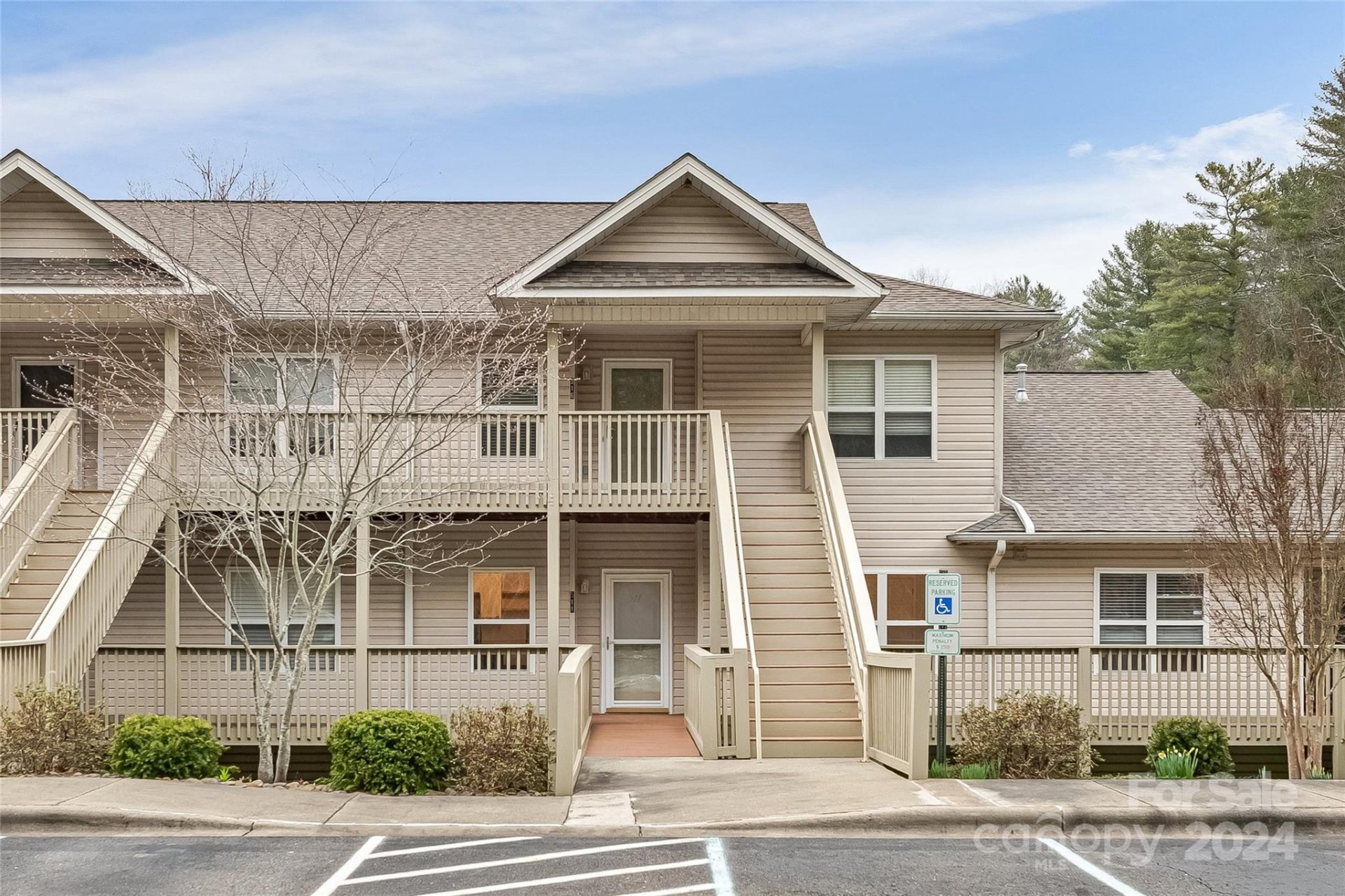 Property image 1 at 511 Carrington Place, Arden, NC 28704