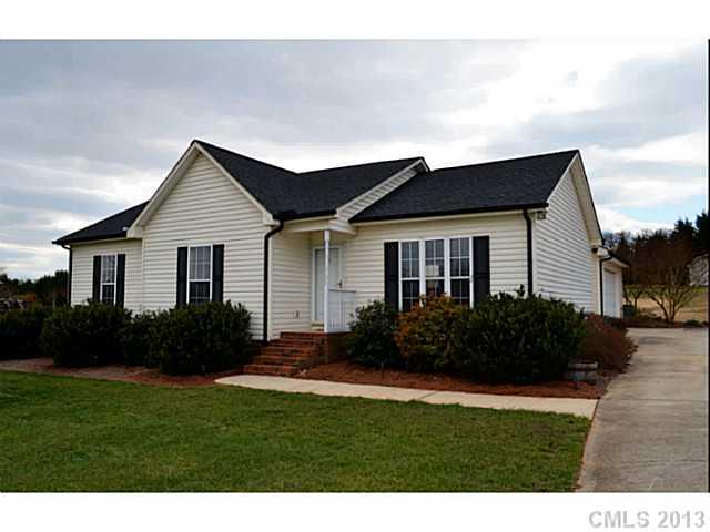 Property image 1 at 104 Cool Creek Lane, Mt Ulla, NC 28125